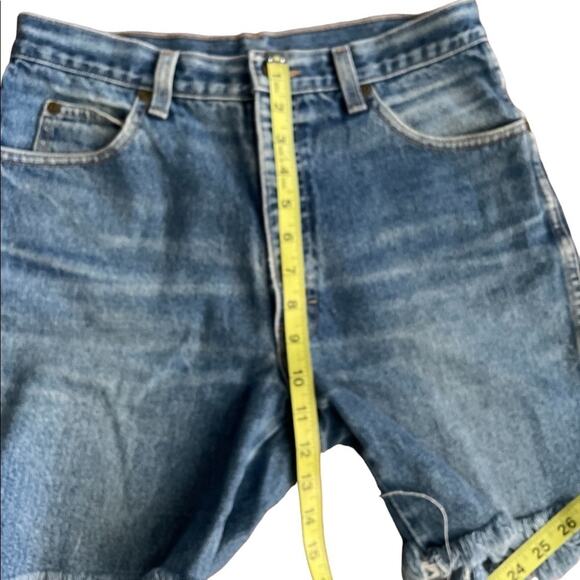 VTG Calvin Klein High Rise Mid Thigh Jean Shorts size 32 fits like 28 - Picture 7 of 9